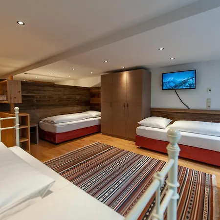 Hotel Quality Hosts Arlberg - Bergheim