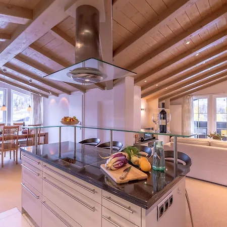 Quality Hosts Arlberg - Bergheim ホテル 4*