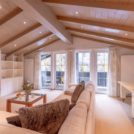 Quality Hosts Arlberg - Bergheim ホテル 4*