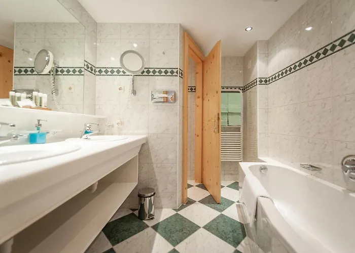 Quality Hosts Arlberg - Bergheim 4*