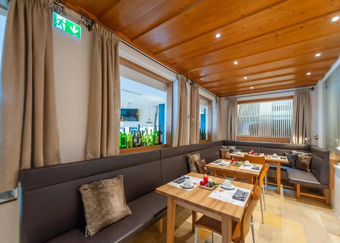 Quality Hosts Arlberg - Bergheim 4* サンクト・アントン・アム・アールベルク