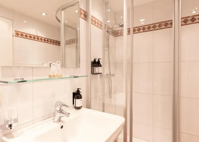 Quality Hosts Arlberg - Bergheim ホテル