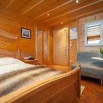 فندق Quality Hosts Arlberg - Bergheim 4*