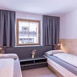 فندق Quality Hosts Arlberg - Bergheim 4*